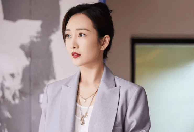 潘粤明新剧定档,将在央视首播,女主王鸥这次气场全开_电视剧_服务_为