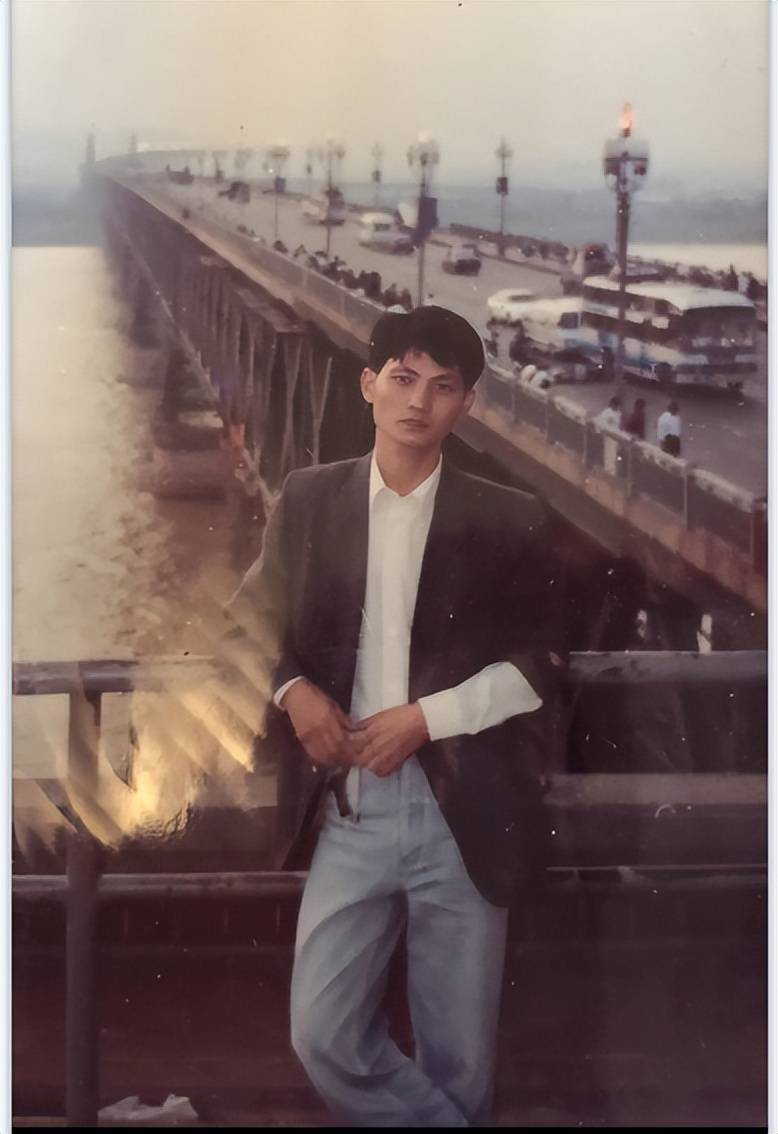90年代的男生流行打扮图片