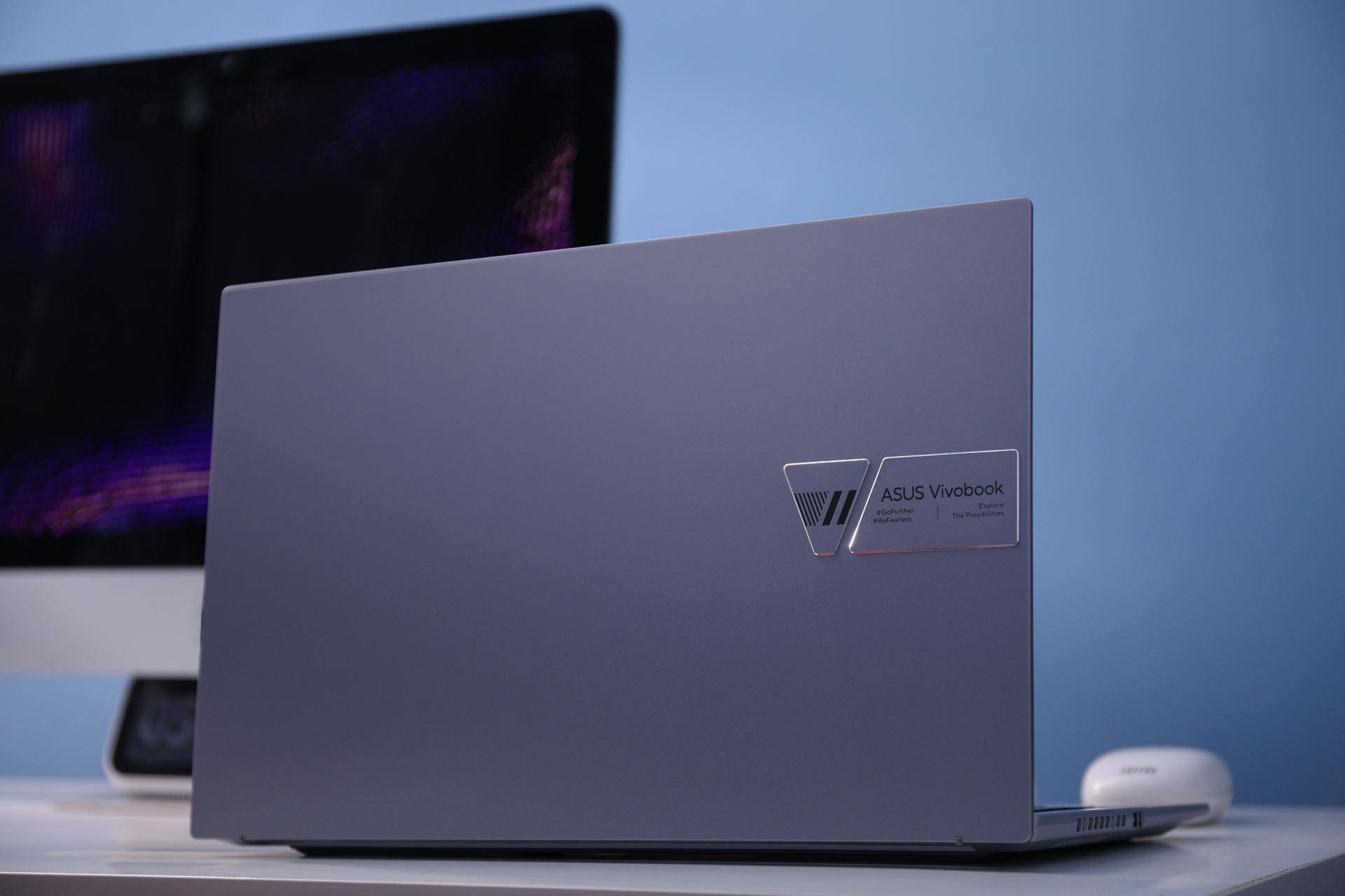 12代标压120hz高刷oled屏华硕无双英特尔evo笔记本电脑上手体验