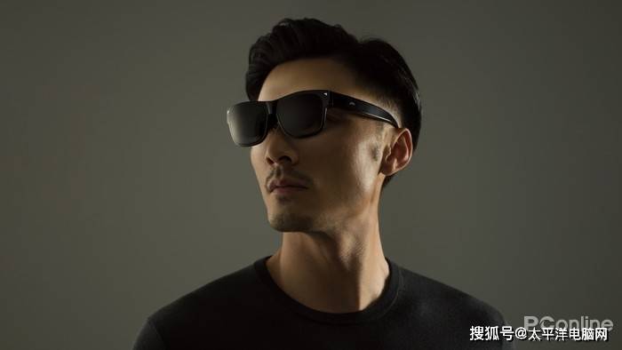 雷鸟创新发布新一代智能眼镜，SonyMicroOLED加持打造140英寸高清巨幕