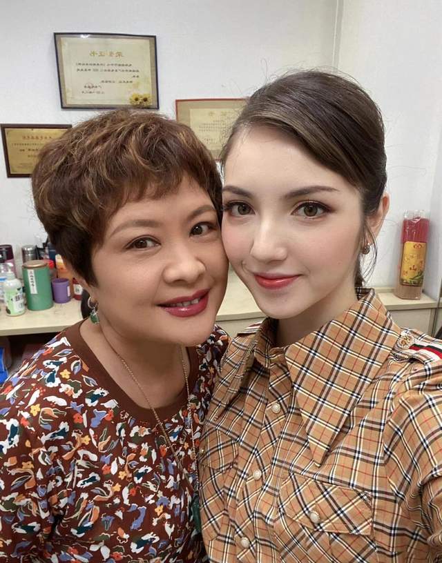 外剧迎来郑云李力持导演和澳门小姐等大咖会擦出什么火花