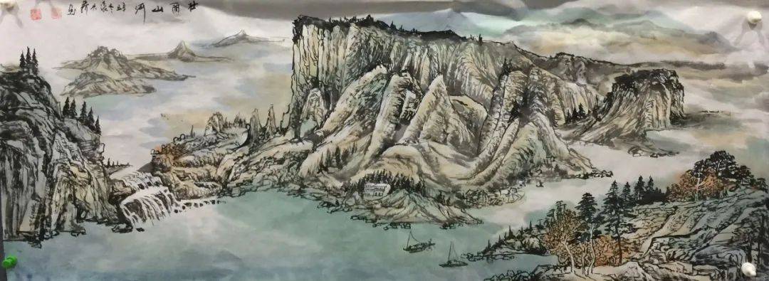 张兴桥的山水意境深远生机盎然使人心中充满希望