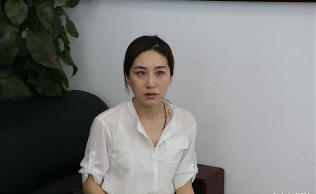 原以为是嫁入豪门没想到老公先去母留子周美毅被骗婚有多惨