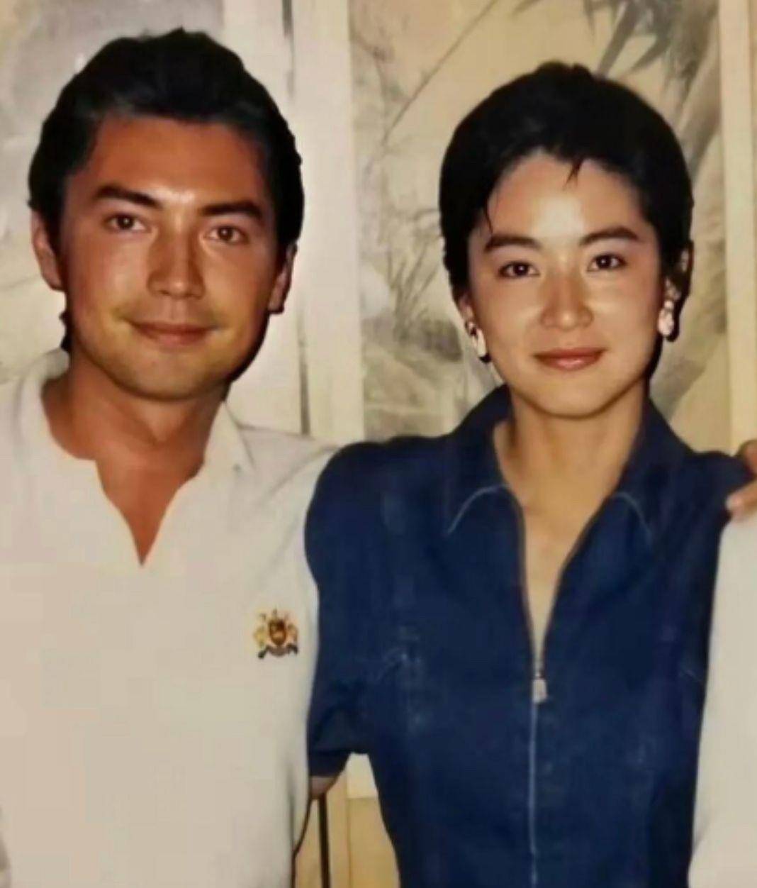 原创尊龙老了依然是男神白发不染仍有贵族气质优雅到骨子里的