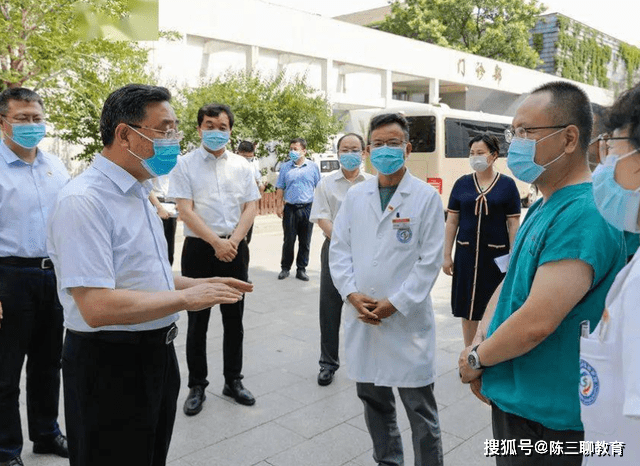 5名在校学生,房山区,朝阳区,顺义区以及延庆区都是各新增1名确诊病例