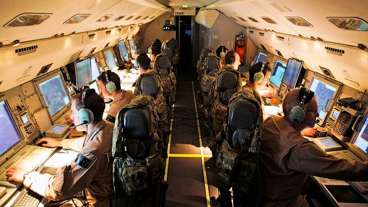 原创30年后美国空军终于要买新预警机了但同款早已装备盟友好多年