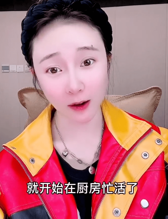 《刘老根3》保姆小琴的扮演者李戈替赵本山发声:公司没有要解散