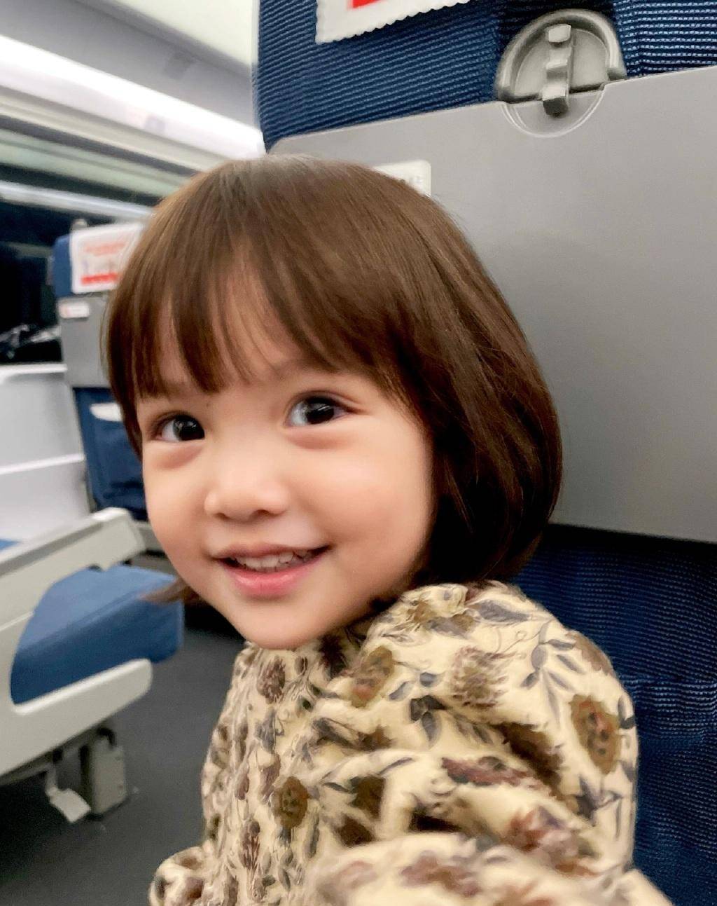 父亲被爆是偶像剧男星,本人认了秘婚生子_徐可_女儿_沐言