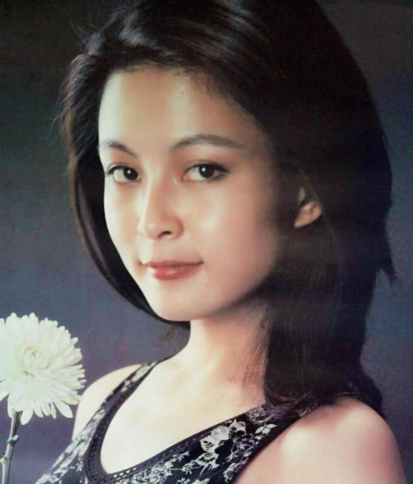 原创她15岁就演女主角曾与还珠格格失之交臂如今婚恋生活成谜