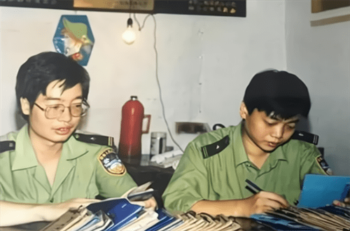 福建公路杀人狂吴元松案纪实:因妻子出轨,四个月内