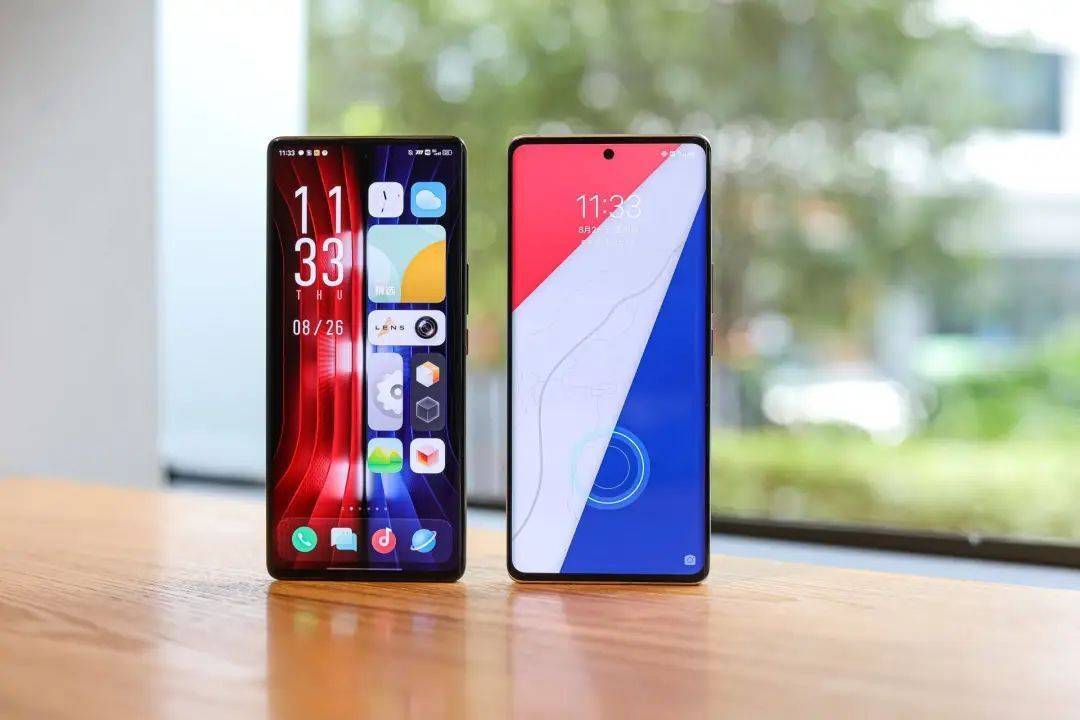 2699元,vivoiqoo8,推荐给手游爱好者_卖点_支持_用户