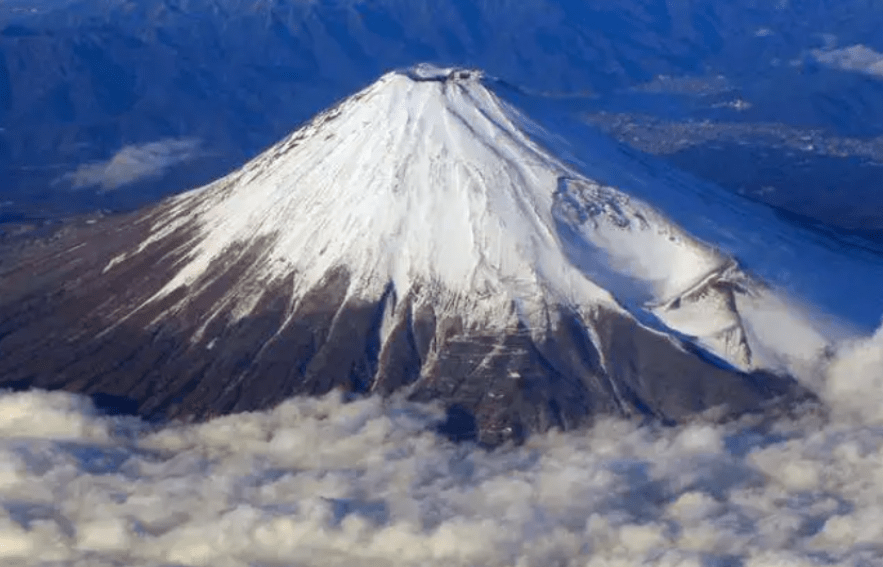日本富士山或将喷发？岩浆正大规模“膨胀”，喷火口量增加近6倍