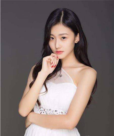 迪丽热巴只能排名第二_刘雨欣_袁雨萱_网友