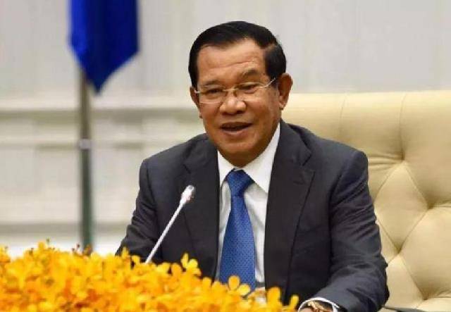 柬埔寨华人首相洪森：连续执政三十多年，为何被称越南“仆人”？