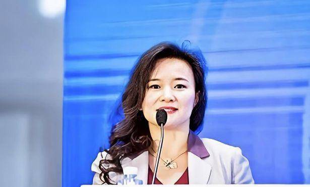 她在央视卧底20年!