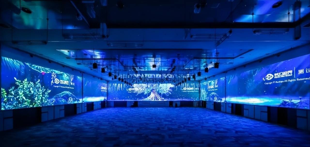 揭秘5d全息宴会厅方案,与传统酒店相比有何优势_投影_婚纱_互动
