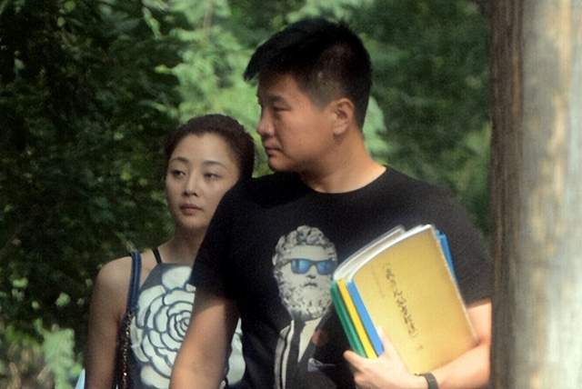 去年,她又和演员赵达传出了绯闻,但交往了一段时间后,两人似乎也不是