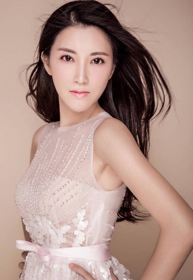 有人容颜不变,有人脸崩_刘涛_广东_伍燕