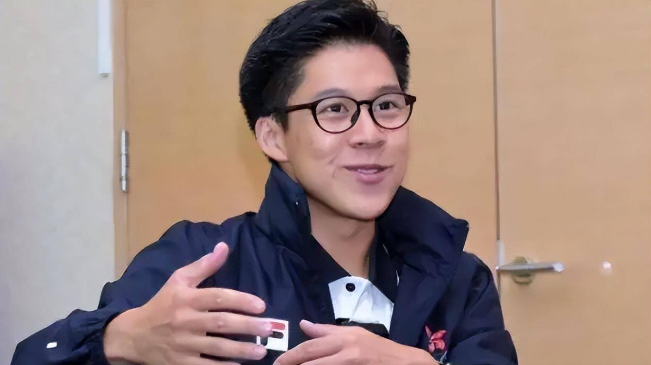 原创霍启刚苦追郭晶晶8年32岁得偿所愿结婚10年感情仍如胶似漆