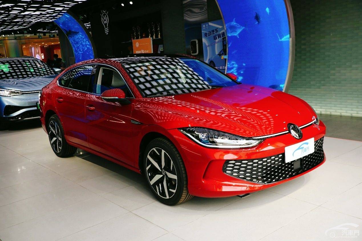 全新一代大众凌渡L静态体验——年轻人的第一款运动轿跑_搜狐汽车_搜狐网