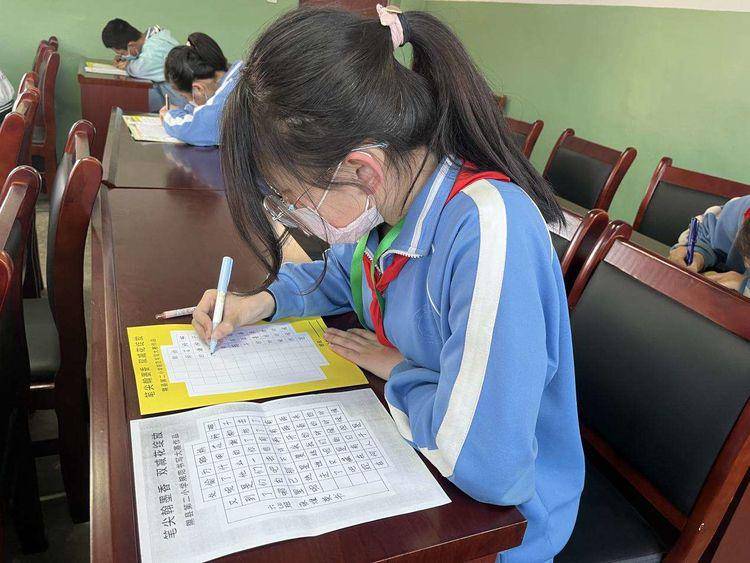 笔尖翰墨香双减花绽放隰县第二小学举行规范书写大赛