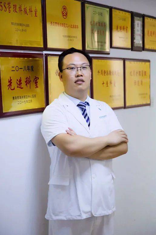 护路芳华周庆福危重症患者的守门人