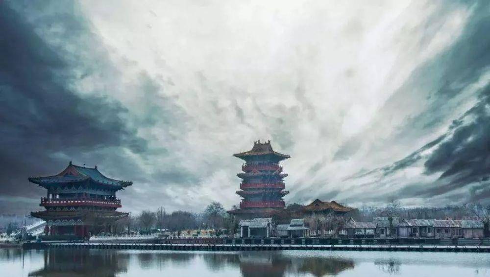新中国的备选首都之一，曾是世界第一大城市，如今却沦为四线城市
