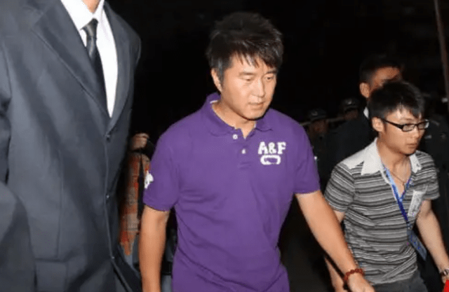 满文军为梦想与原配离婚娶富家女后走上不归路如今复出无门