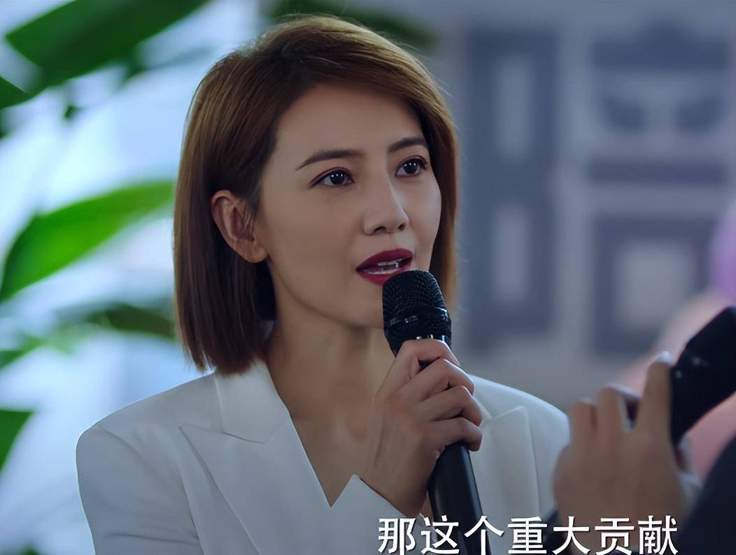 女律师别硬演有人走路带风好霸气有人腻出一身的油