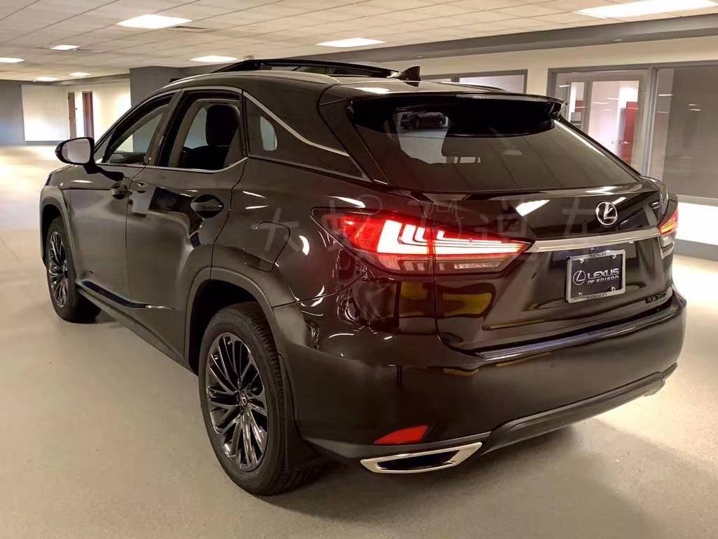 "雷克萨斯rx实拍,v6引擎 动感造型,气场超越大众途锐_样式_运动_车型