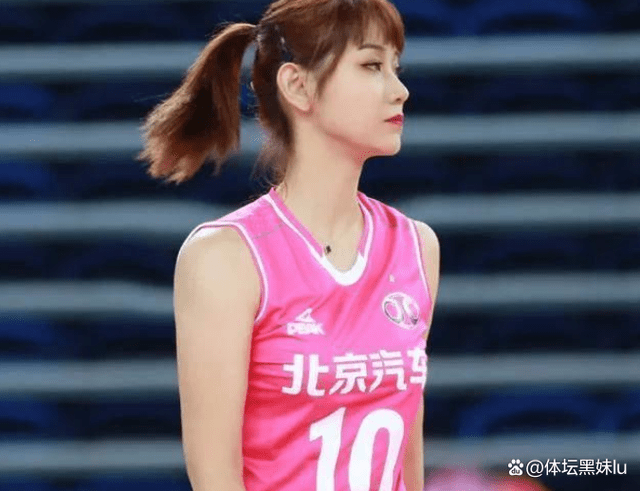 身材曲线优美,颜值完全不输明星_北汽女排_比赛_方面