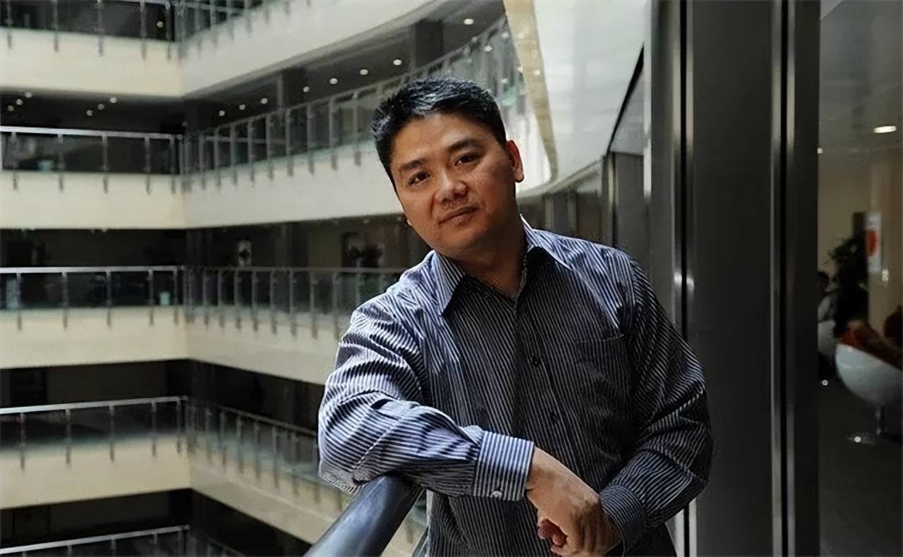 原创京东老板刘强东缺席儿子的成长对他愧疚不已