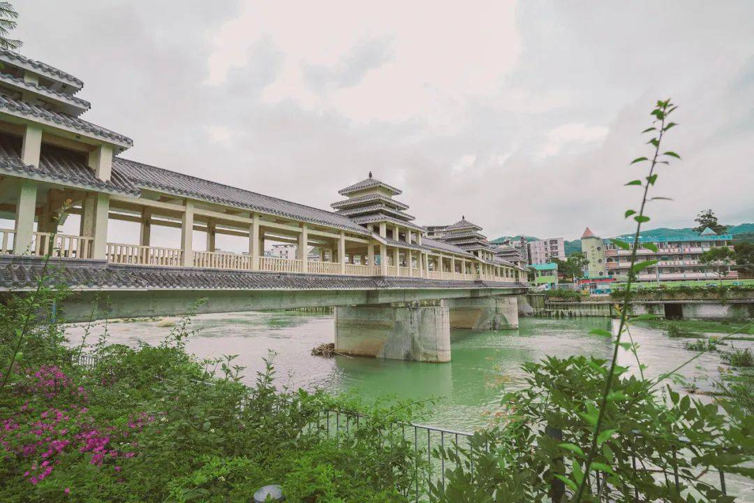 旅遊貼士:松柏塘地址:廣州市從化區呂田鎮呂新村松柏塘交通:最適合