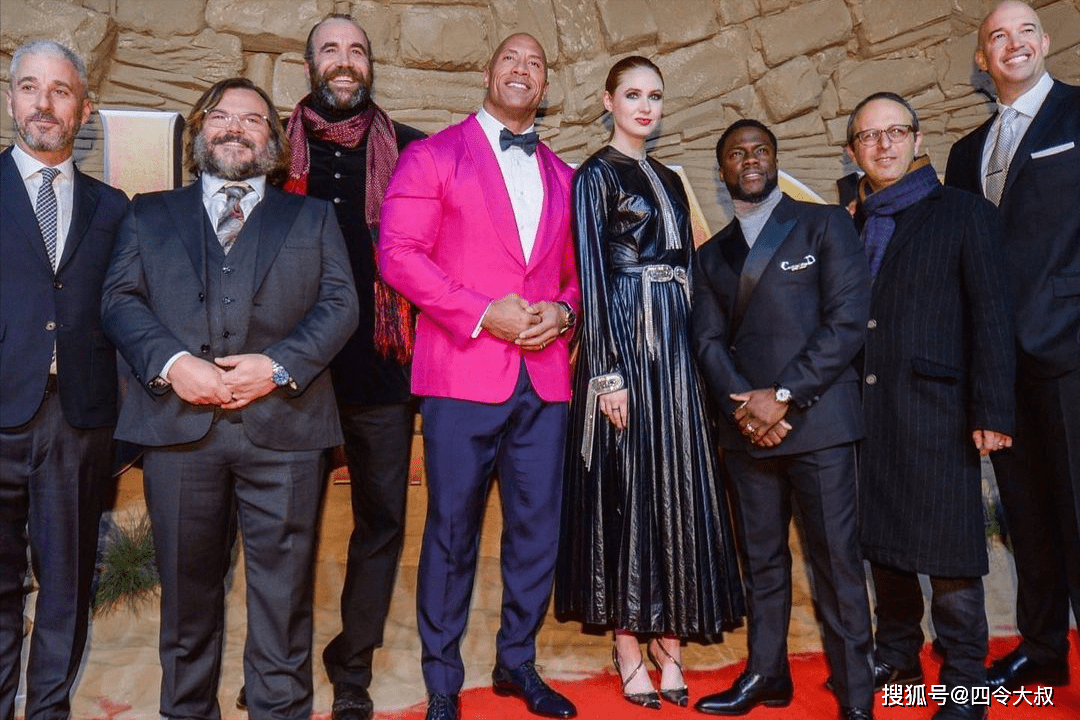 凯伦·吉兰因_尼克·科赫_贝克·贝内特