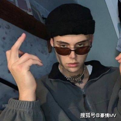 精选欧美男生头像高清图片自律自爱自由自在