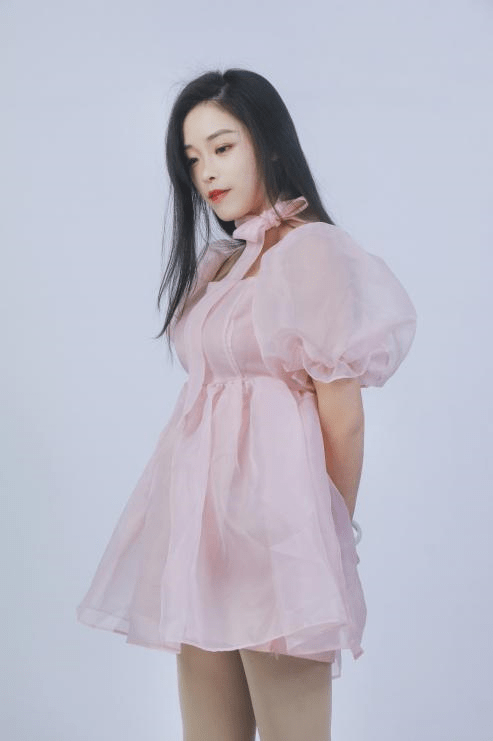 陈思婷要像星星一样努力发光正式签约经纪公司