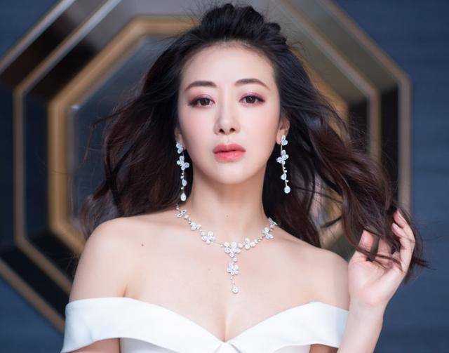 陈紫函_圈子_明星