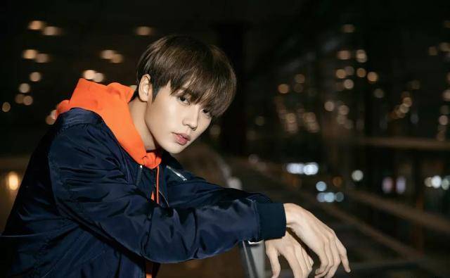 林彦俊受邀参加米兰时装周,作为国内时尚风向标的蔡徐坤却没动静_资源