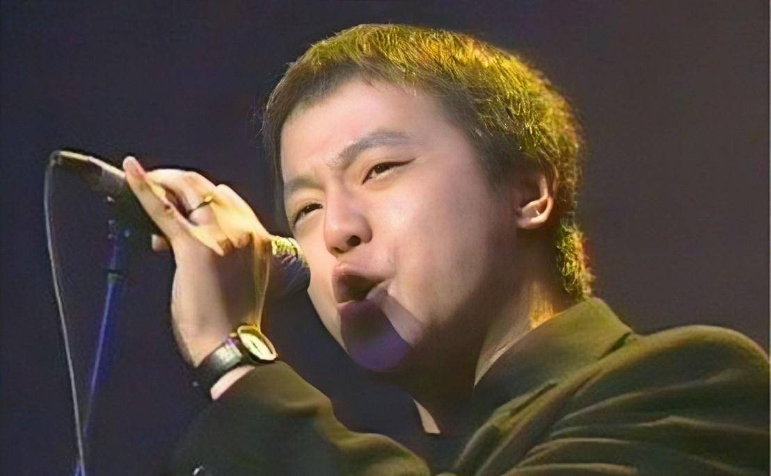 原创和窦唯离婚后王菲再遇良人高原与女儿共度余生她在追求什么