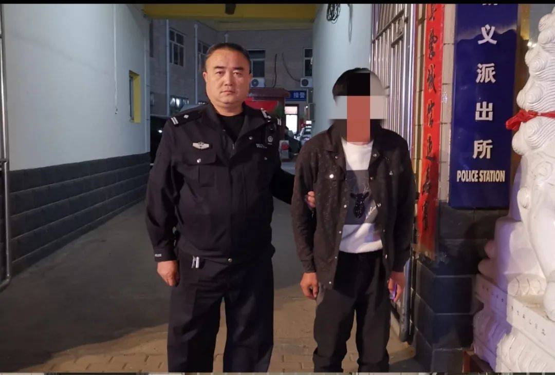 锁定了作案人员身份,5月11 日晚,办案民警赶赴文水县开栅镇武陵村将周