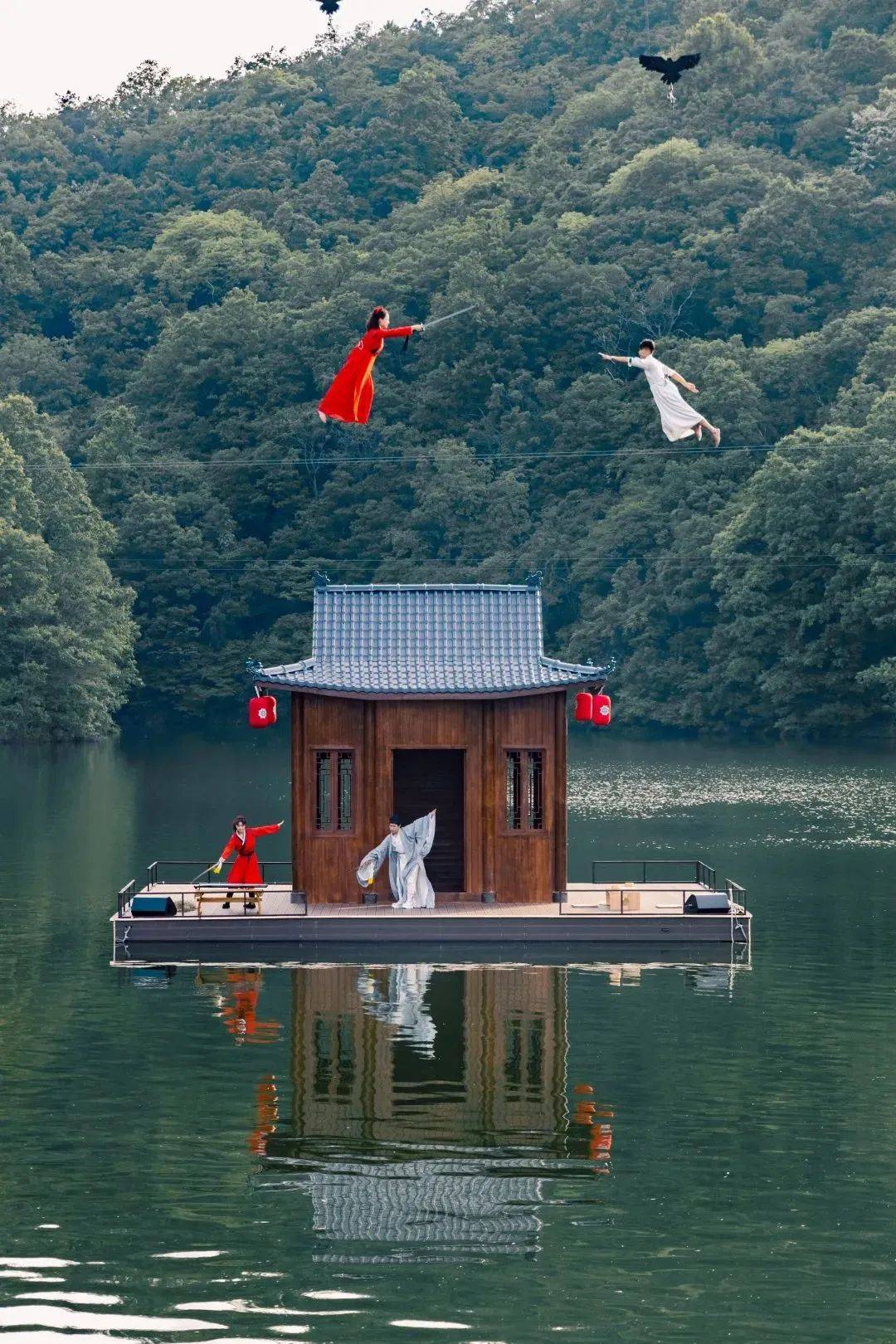 地址:黄陂长轩岭镇石门山木兰天池景区·520玩法:盲盒飞仙(报名请