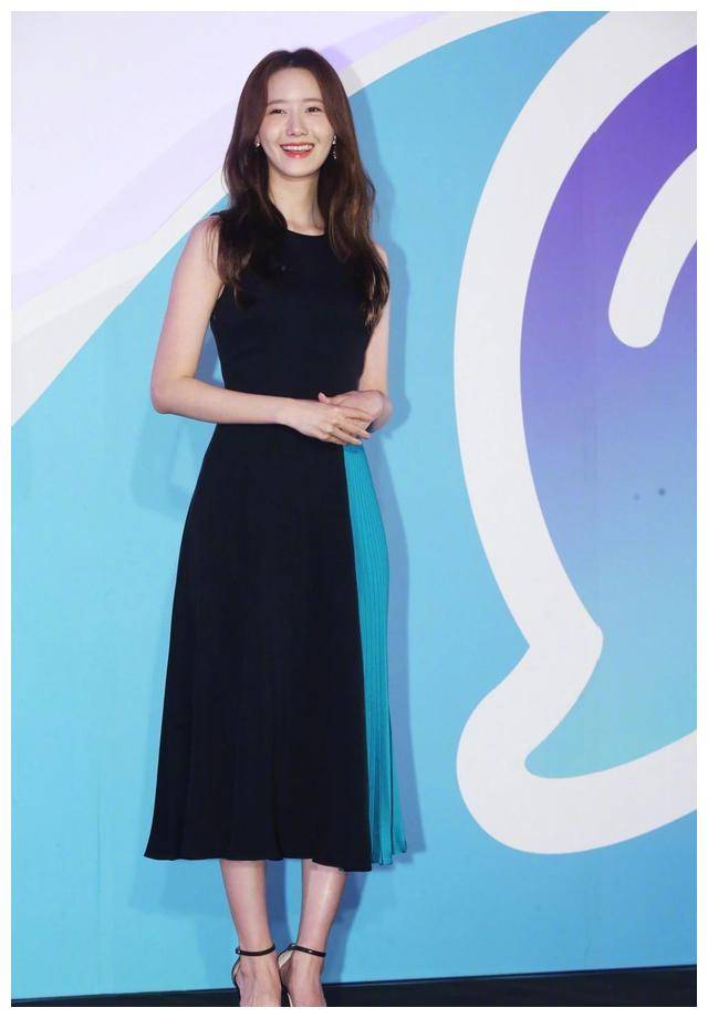 "国民女神"林允儿真美!