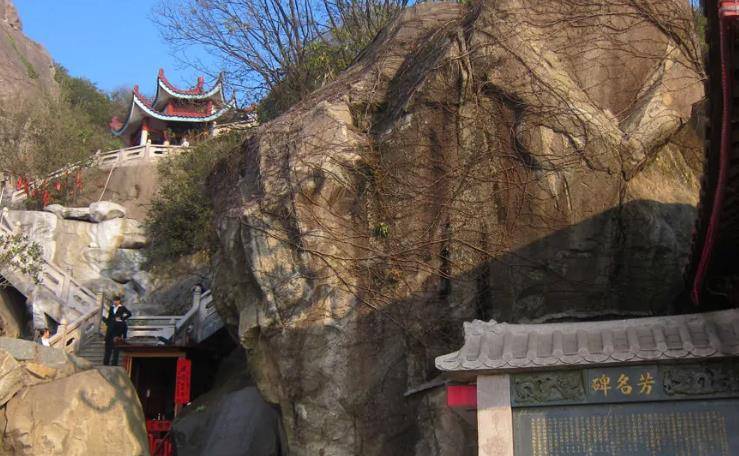 泉州走红一朝圣神山，盘山公路风景绝美，被赞“第二崂山”