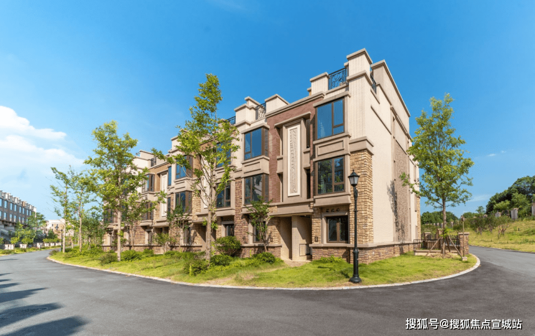 盈峰翠邸望城别墅地址价格电话咨询