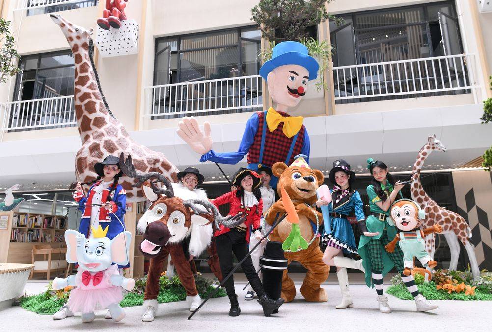 乌林多剧团巨型木偶马戏提线木偶儿童剧演出巡游美陈展示