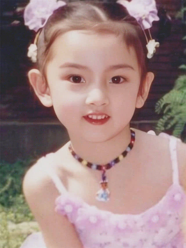 原创这些明星小时候的照片我只看出了杨幂有人能认全吗