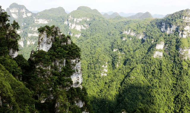 贵州一4A级景区走红，风景优美，瀑布繁多，被誉“毕节小庐山”