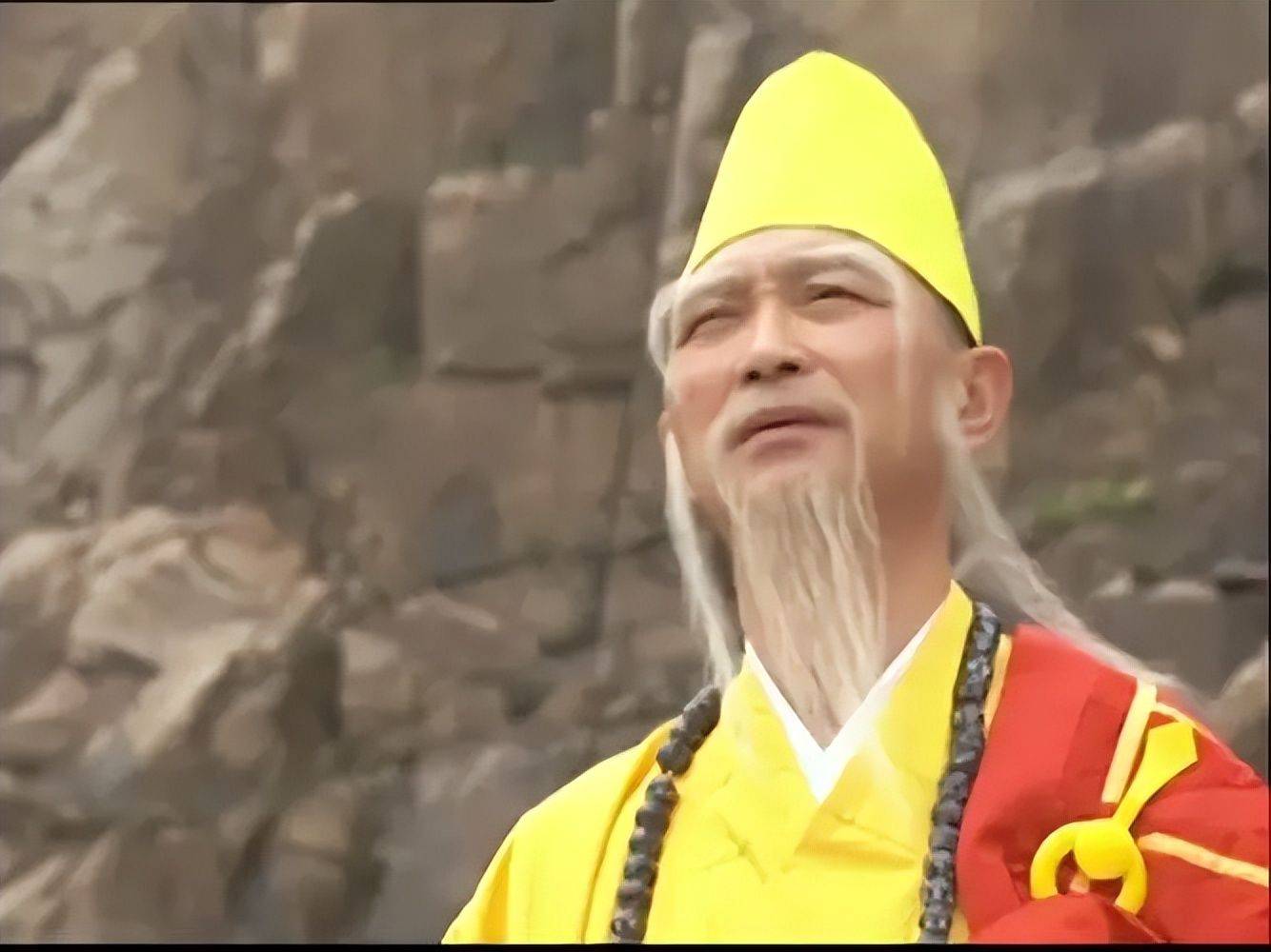 天下;一击就将巅峰状态下的归海一刀击退;当初了结大师曾用悲天悯人