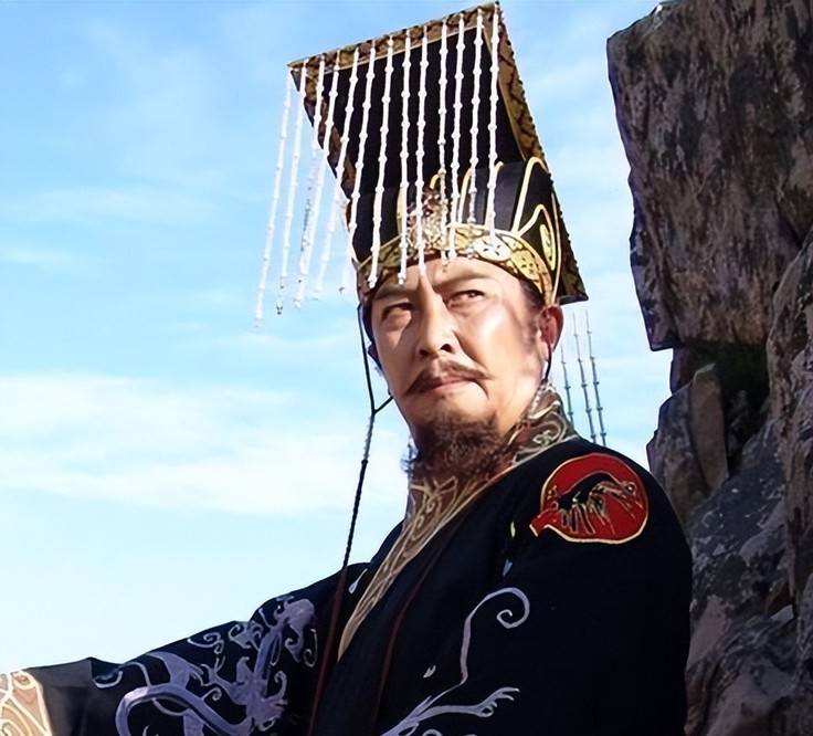 那些演活了帝王的扮演者:唐国强儒雅张铁林霸气,一个比一个经典