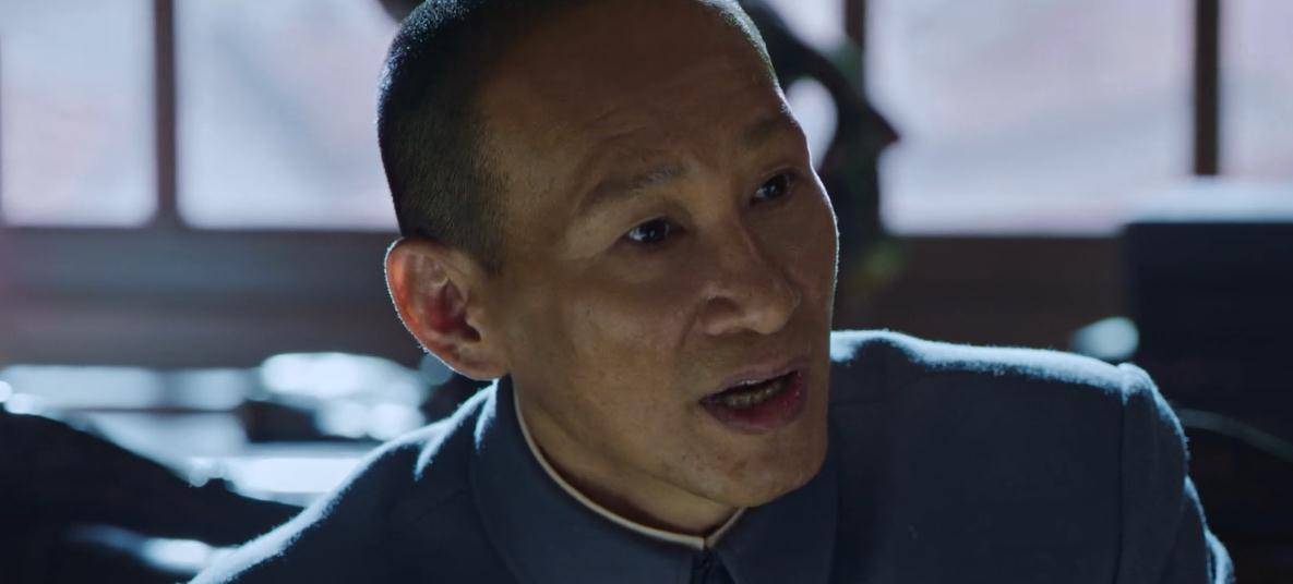 原创光荣与梦想王劲松倪大红对手戏亮眼倪大红卑躬屈膝达成交易